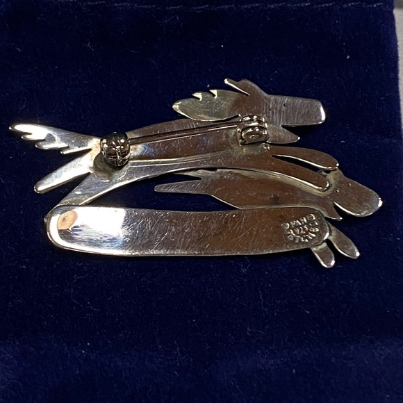 Far Fetched “Friends” Sterling Silver Pin - Picture 4 of 5